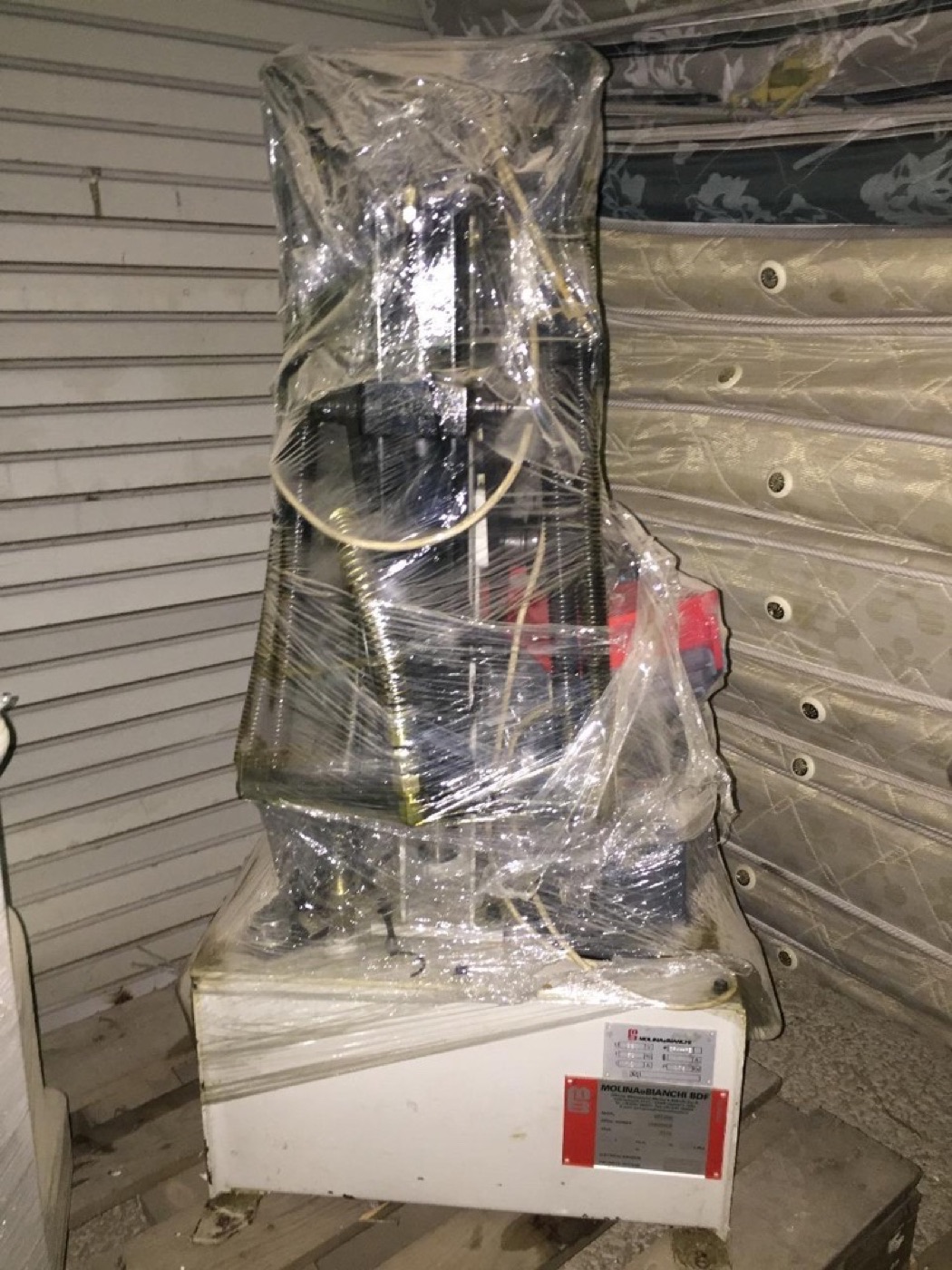 Molina e Bianchi MARK 3 P — Машина затяжки пяточной части на гвоздь