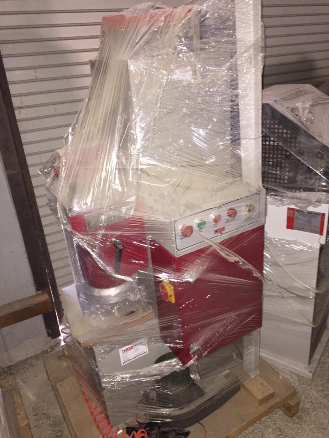 Molina e Bianchi / Brustal PTP 3000/BASIC — Pneumatic heel attaching machine, 7 nails + screw