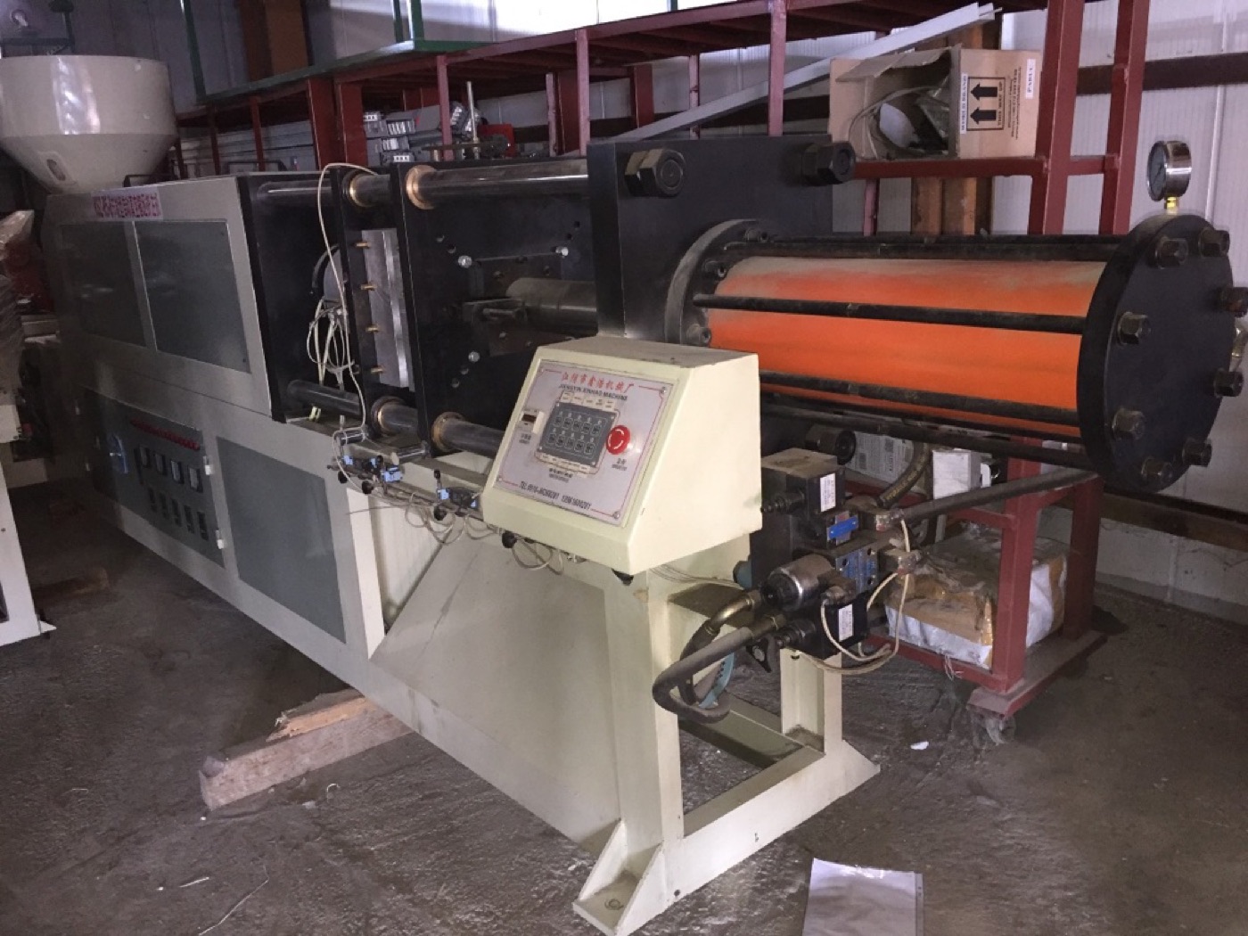 Automatic vacuum injector for last blanks