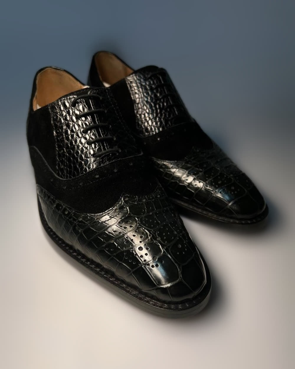 Spectator brogues, 3